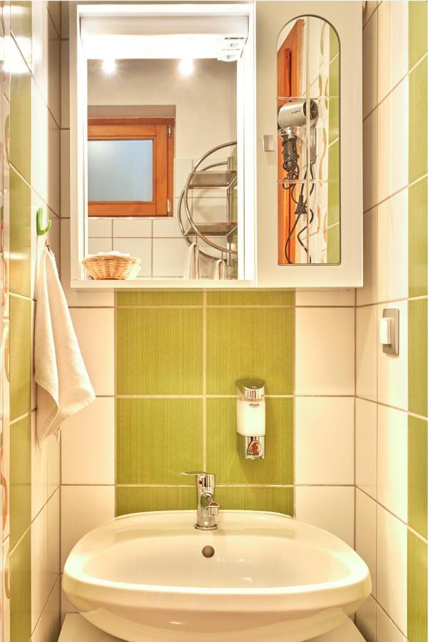 Oazis Apartmanok Morahalom Ngoại thất bức ảnh