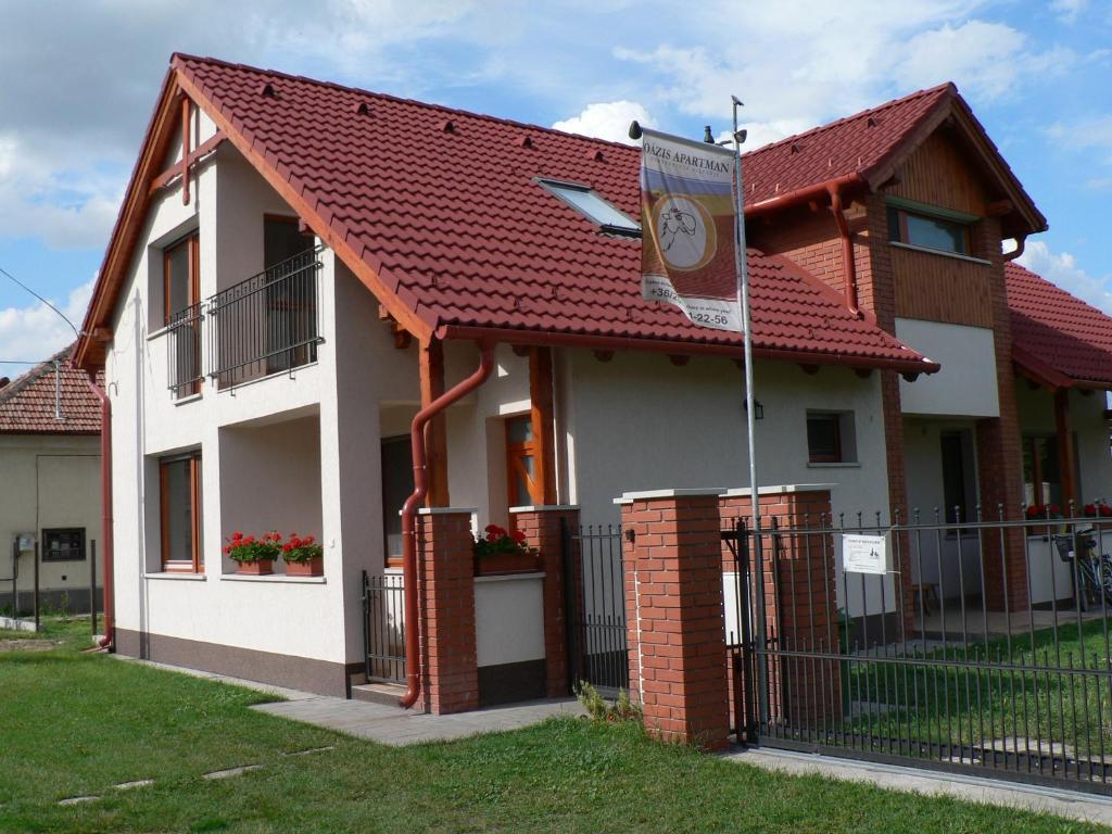 Oazis Apartmanok Morahalom Ngoại thất bức ảnh